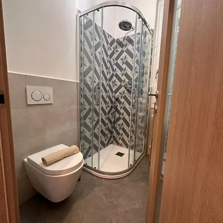 Bed & Breakfast Casa Ling -ac - Parking-2bathrooms *