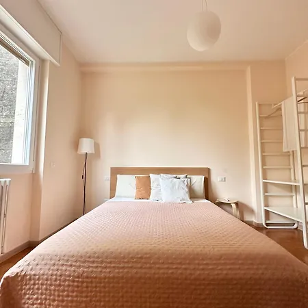 Alojamento de Acomodação e Pequeno-almoço Casa Ling -ac - Parking-2bathrooms 3*