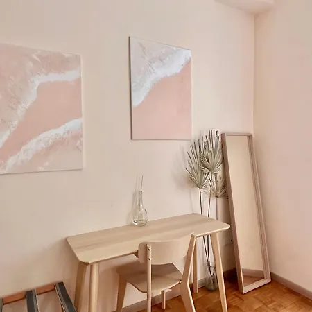 Bed and Breakfast Casa Ling -ac - Parking-2bathrooms