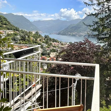 Casa Ling -ac - Parking-2bathrooms Bed & Breakfast Como