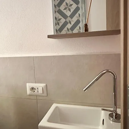 Casa Ling -ac - Parking-2bathrooms Frühstückspension 3*